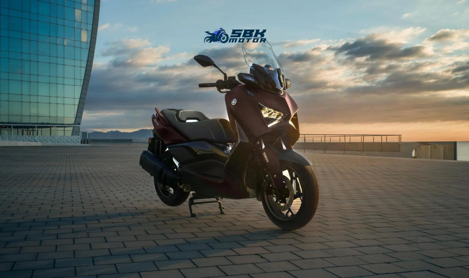 2024 Yamaha XMAX 300 TECH MAX Artık Bayiler de Satışta | Bayi Fiyatları belli oldu!!!