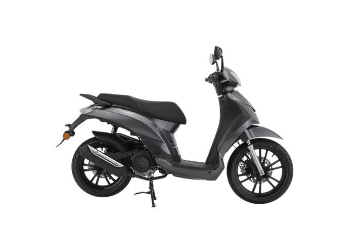 Mondial 125 Prostreet Motosiklet Modeli Özellikleri: Tork:8.6nm., Güç:8.5hp, Ağırlık:111, Top Speed:85, Yakıt Kapasitesi: 6.8, Yakıt Tüketimi: 2.4, Silindir Adeti:1, Valf Adeti: 2