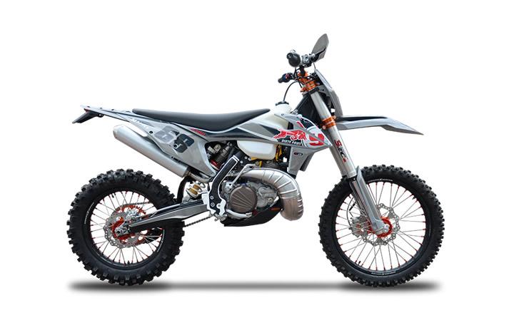 YUKI DIRTY PAWS Z300