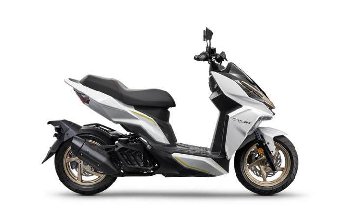 SYM DRAGON DRG 160 Motosiklet Modeli Özellikleri: Tork:14.6nm., Güç:15hp, Ağırlık:135, Top Speed:120, Yakıt Kapasitesi: 7.4, Yakıt Tüketimi: 2.9, Silindir Adeti:1, Valf Adeti: 2
