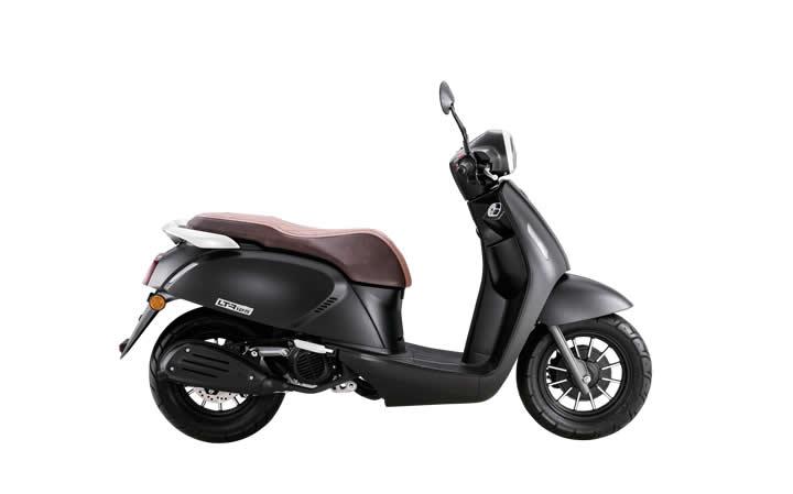 QJ MOTOR LTM 125 Motosiklet Modeli Özellikleri: Tork:9.5nm., Güç:8.5hp, Ağırlık:109, Top Speed:90, Yakıt Kapasitesi: 6, Yakıt Tüketimi: 2.6, Silindir Adeti:1, Valf Adeti: 2