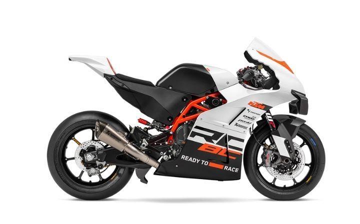 2025 KTM RC 8C