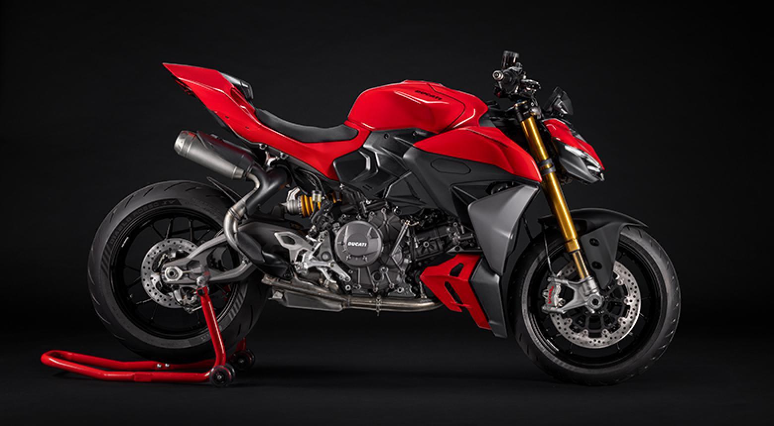 Ducati Streetfighter V2 - 120hp, 93Nm tork, 250 km/h en yüksek hız