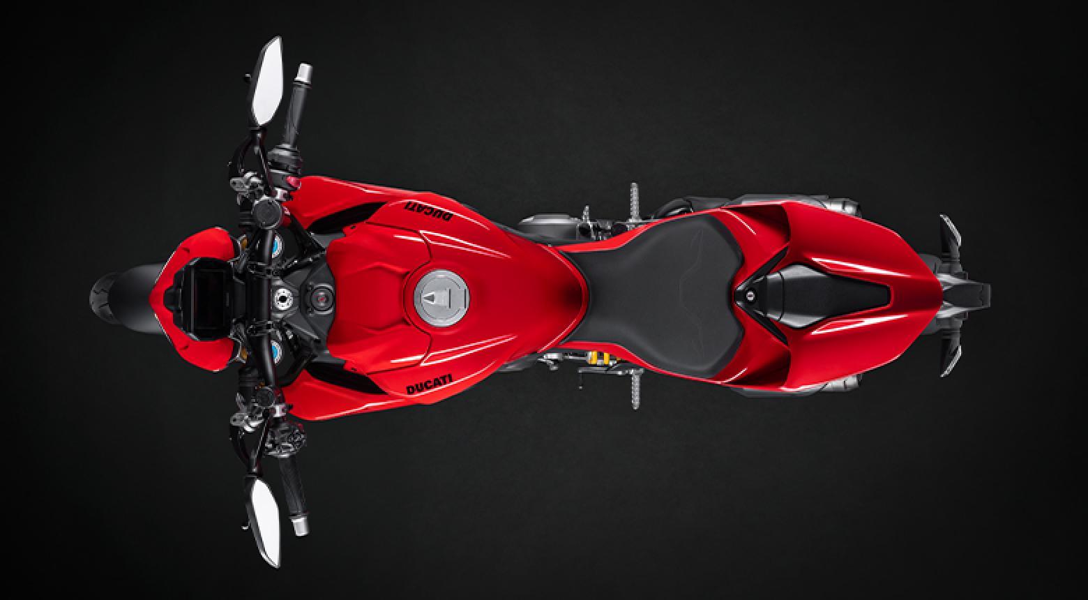 Ducati Streetfighter V2 - 120hp, 93Nm tork, 250 km/h en yüksek hız