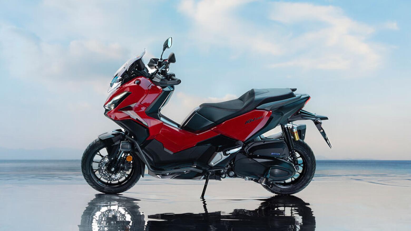 Honda ADV350 - 29hp, 32Nm tork, 150 km/h en yüksek hız