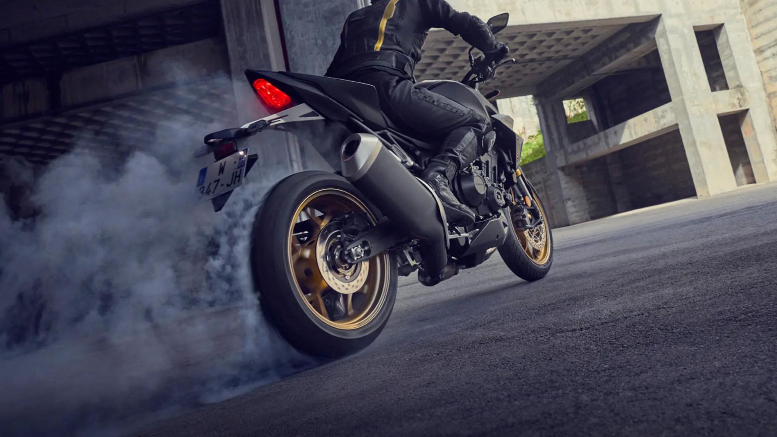 Honda CB1000 Hornet SP - 157.7hp, 107Nm tork, 260 km/h en yüksek hız