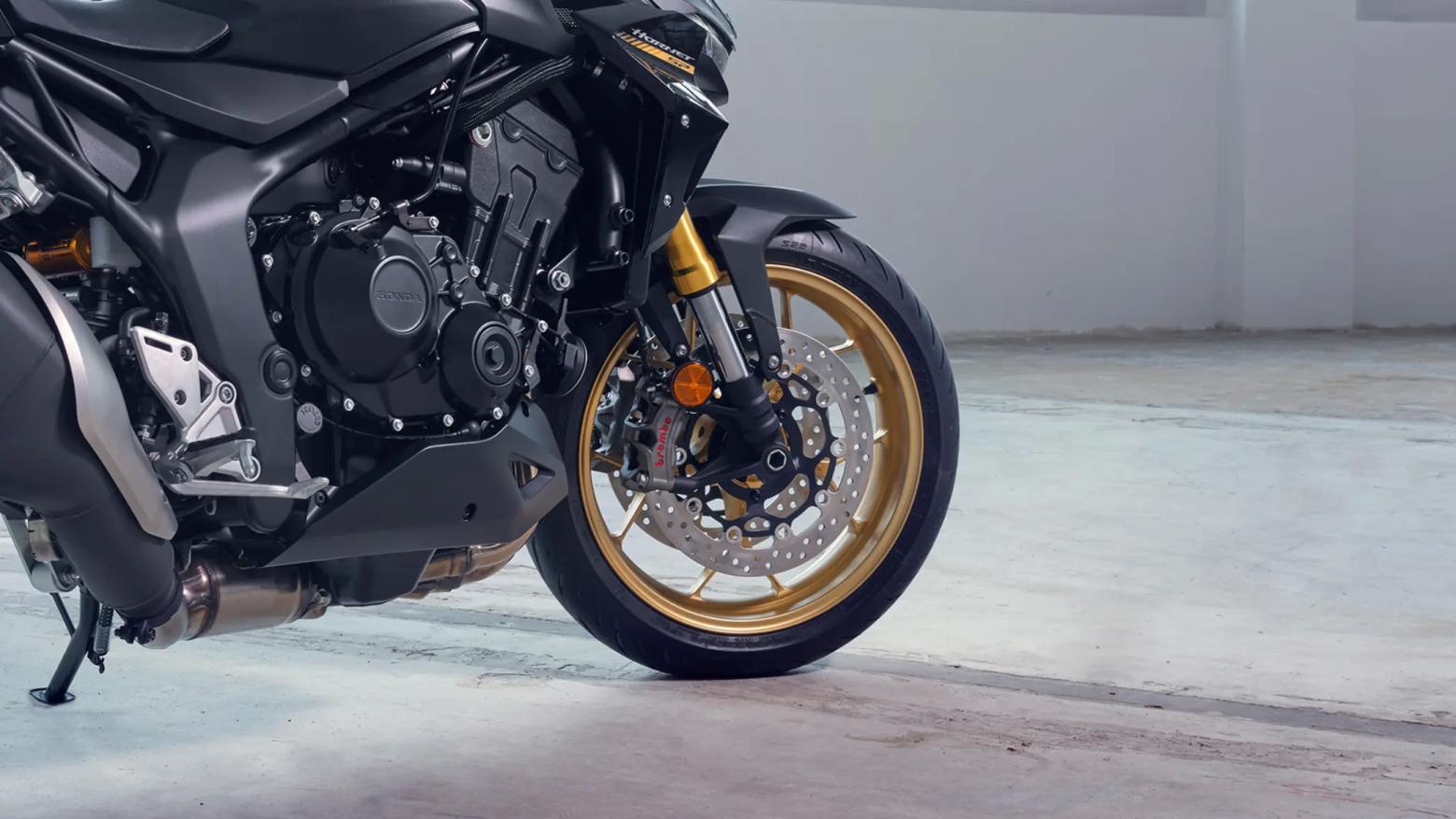 Honda CB1000 Hornet SP - 157.7hp, 107Nm tork, 260 km/h en yüksek hız