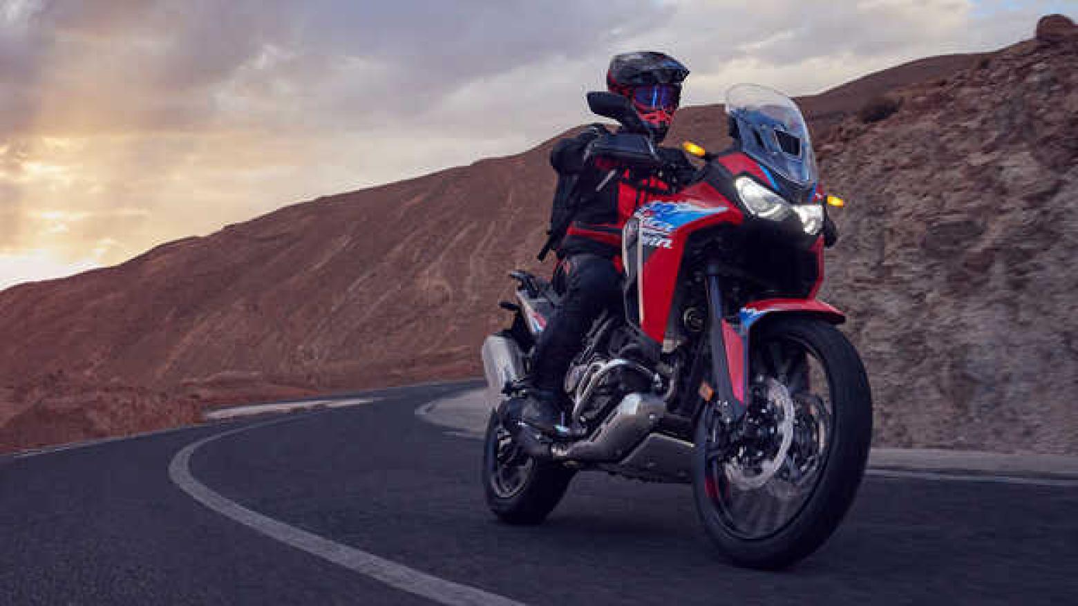 Honda CRF1100L Africa Twin - 102hp, 112Nm tork, 220 km/h en yüksek hız