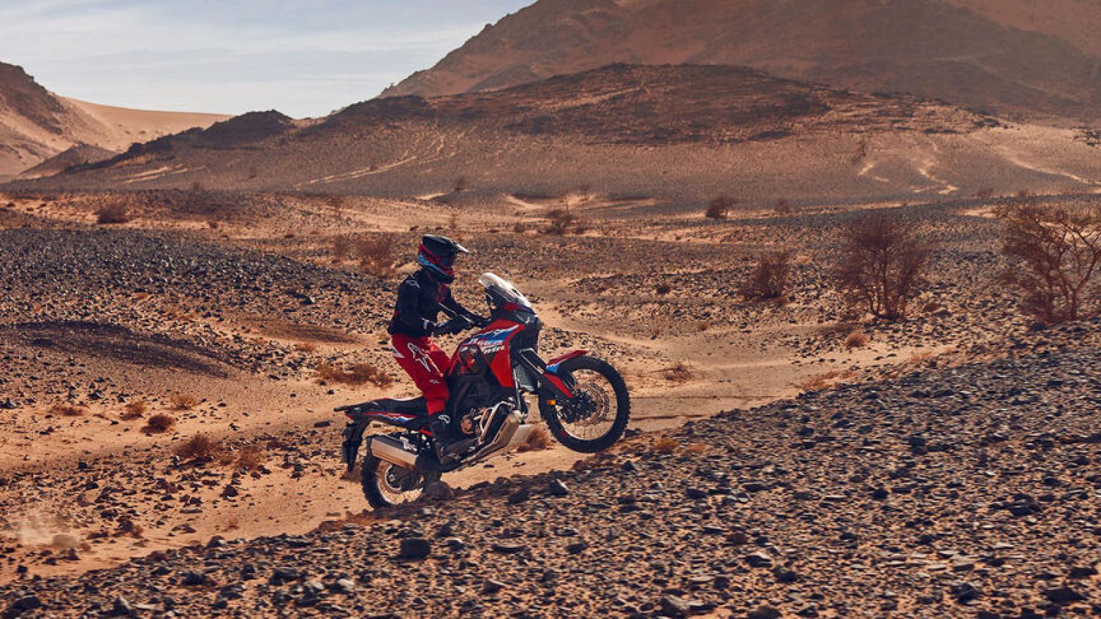 Honda CRF1100L Africa Twin - 102hp, 112Nm tork, 220 km/h en yüksek hız