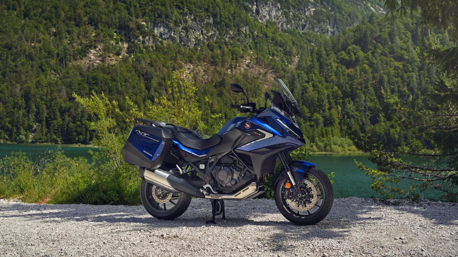 Honda NT1100MT - 102hp, 112Nm tork, 220 km/h en yüksek hız