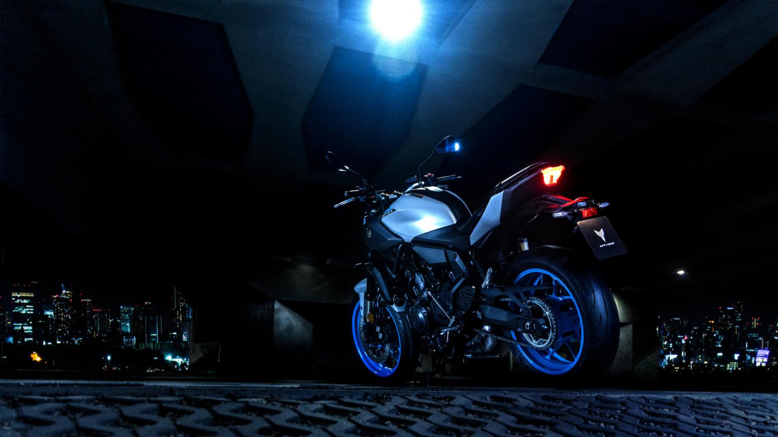 Yamaha MT-07 - 73.4hp, 68Nm tork, 220 km/h en yüksek hız