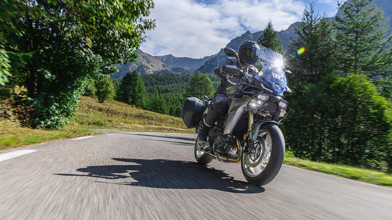 Yamaha TRACER 9 GT+ Y-AMT - 119hp, 93Nm tork, 250 km/h en yüksek hız