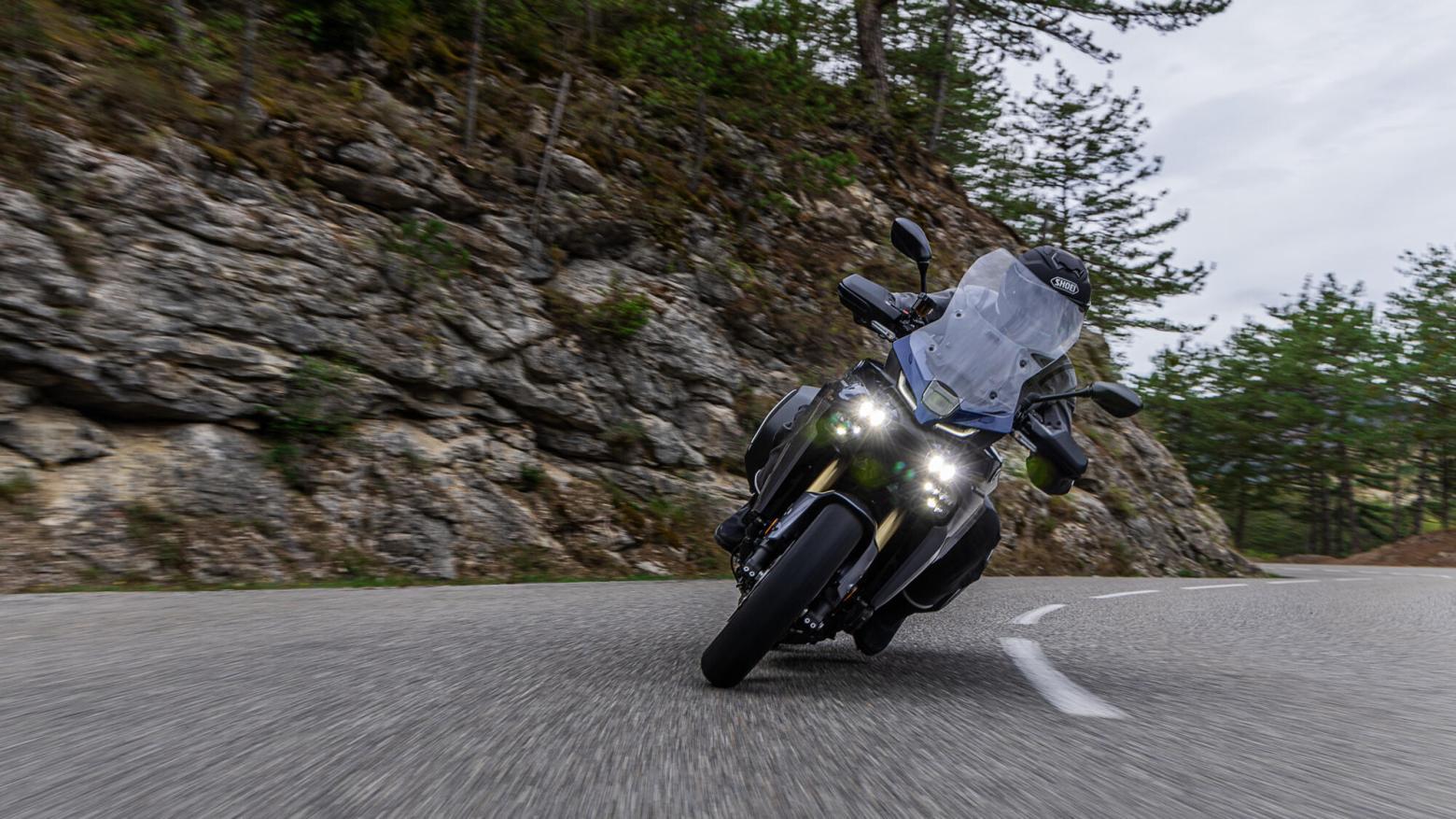 Yamaha TRACER 9 GT+ Y-AMT - 119hp, 93Nm tork, 250 km/h en yüksek hız