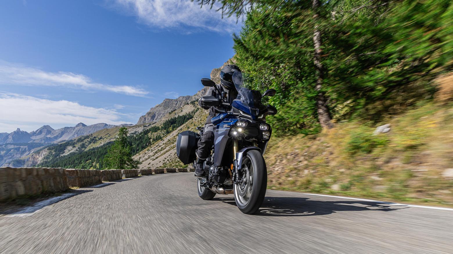 Yamaha TRACER 9 GT+ Y-AMT - 119hp, 93Nm tork, 250 km/h en yüksek hız