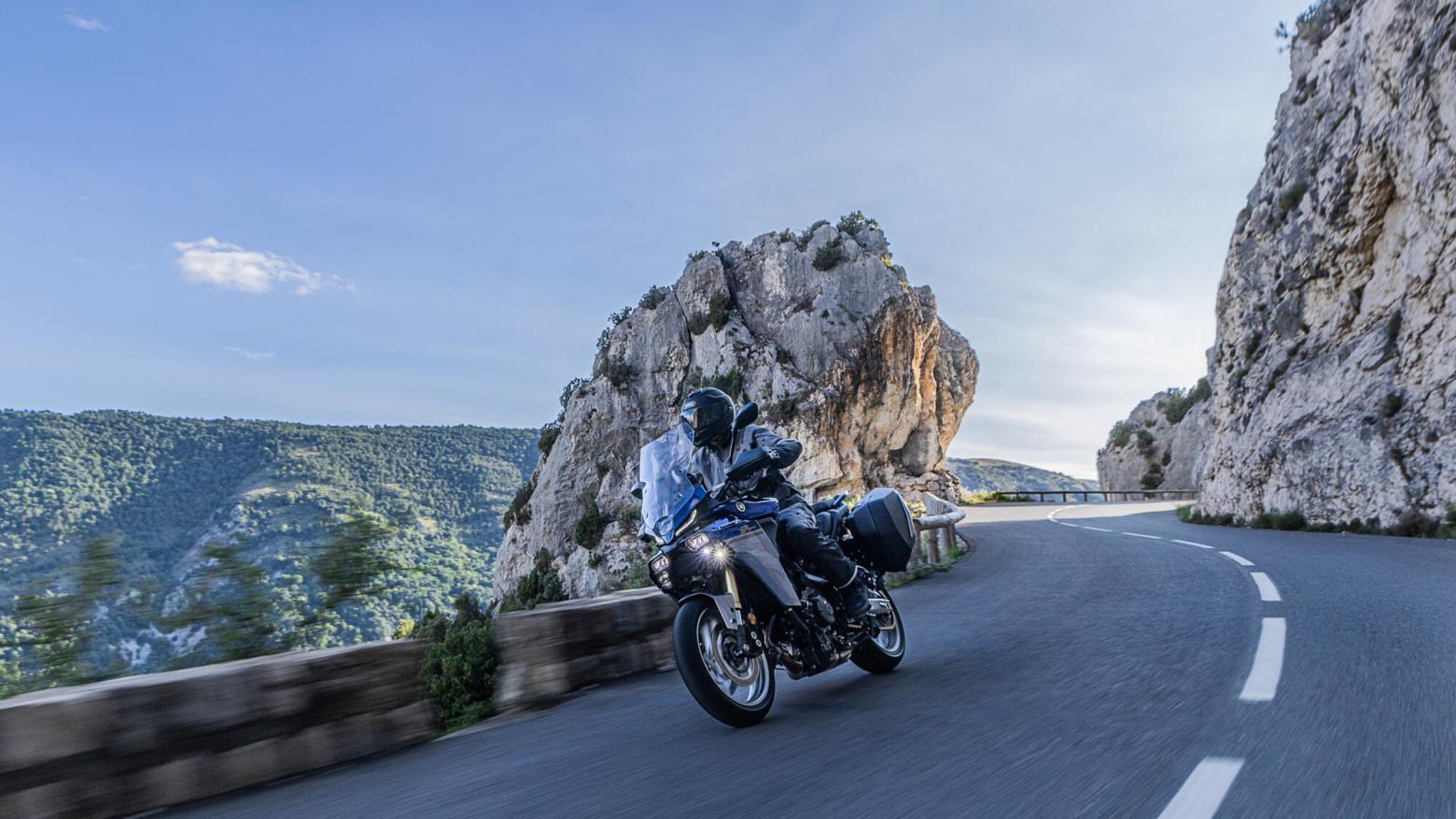 Yamaha TRACER 9 GT+ Y-AMT - 119hp, 93Nm tork, 250 km/h en yüksek hız