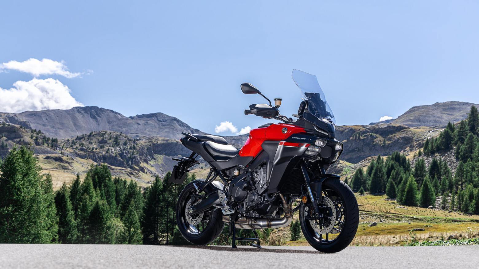 Yamaha TRACER 9 Y-AMT - 119hp, 93Nm tork, 250 km/h en yüksek hız