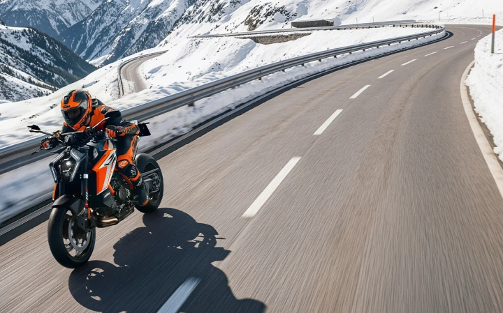 2026 KTM 1390 Super Duke RR - 187hp, 145Nm tork, 260 km/h en yüksek hız