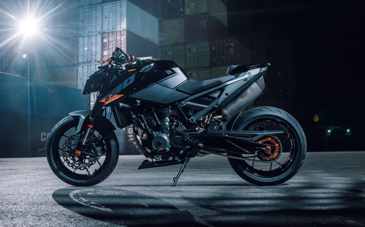 2027 KTM DUKE 790 - 105hp, 87Nm tork, 230 km/h en yüksek hız