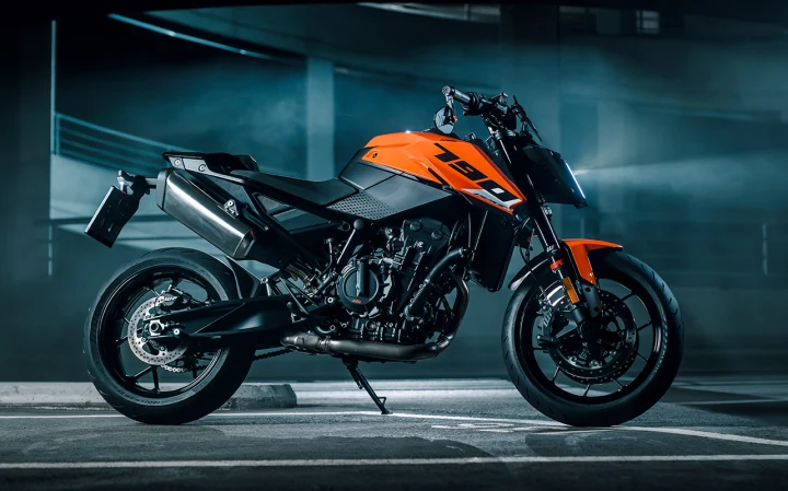 2027 KTM DUKE 790 - 105hp, 87Nm tork, 230 km/h en yüksek hız