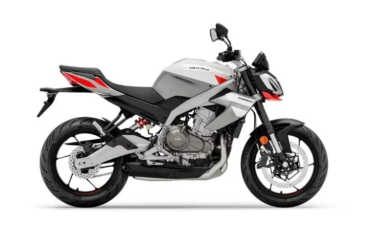 Aprilia TUONO 457 front view