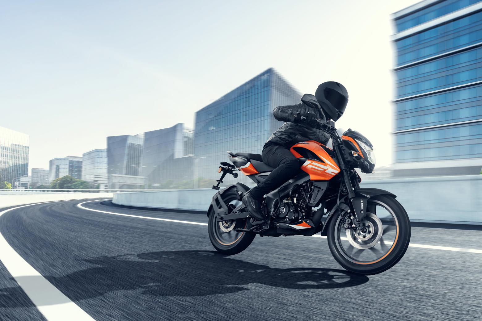 Bajaj Pulsar NS 125 - 12.7hp, 11Nm tork, 105 km/h en yüksek hız