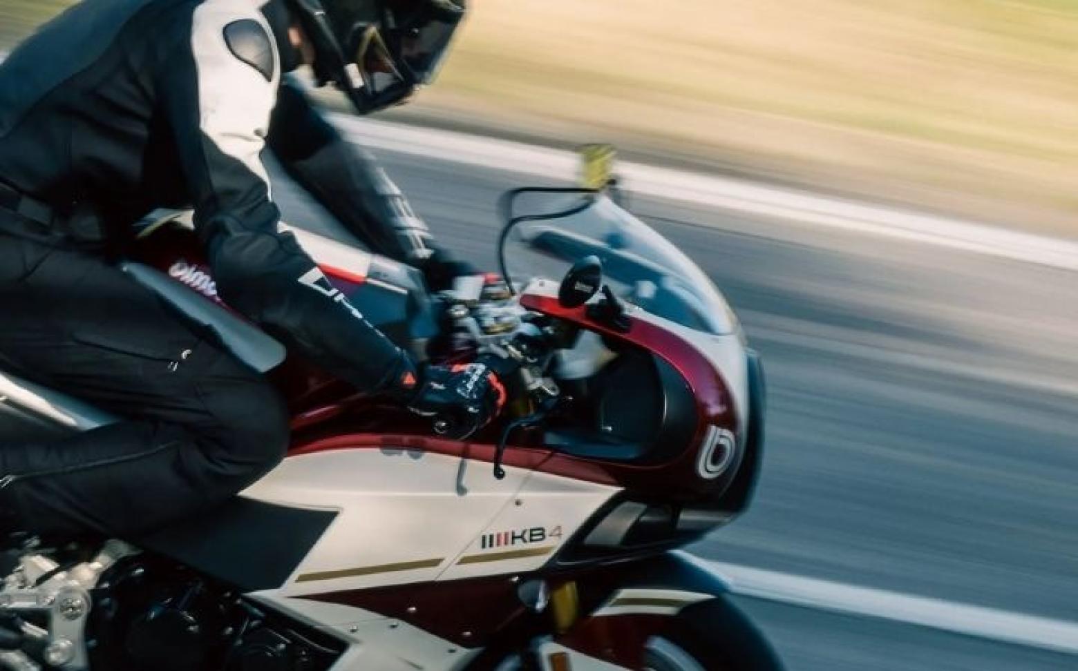 Bimota KB4 - 142hp, 111Nm tork, 300 km/h en yüksek hız