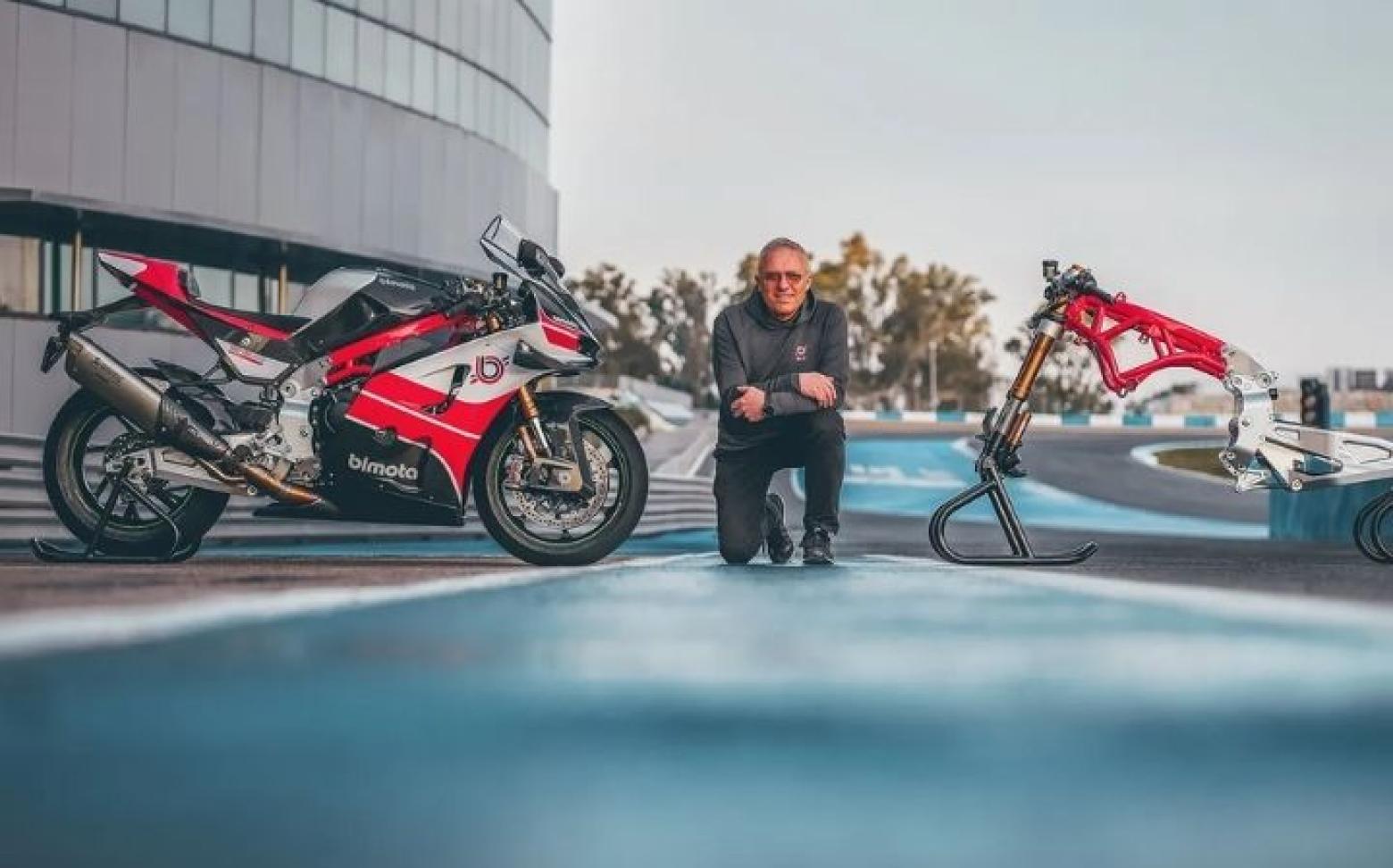 Bimota KB998 Rimini - 200hp, 111Nm tork, 300 km/h en yüksek hız