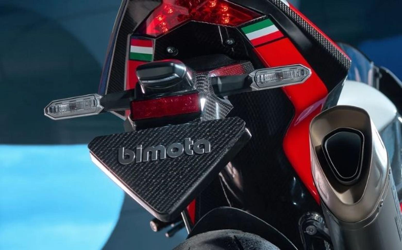 Bimota KB998 Rimini - 200hp, 111Nm tork, 300 km/h en yüksek hız