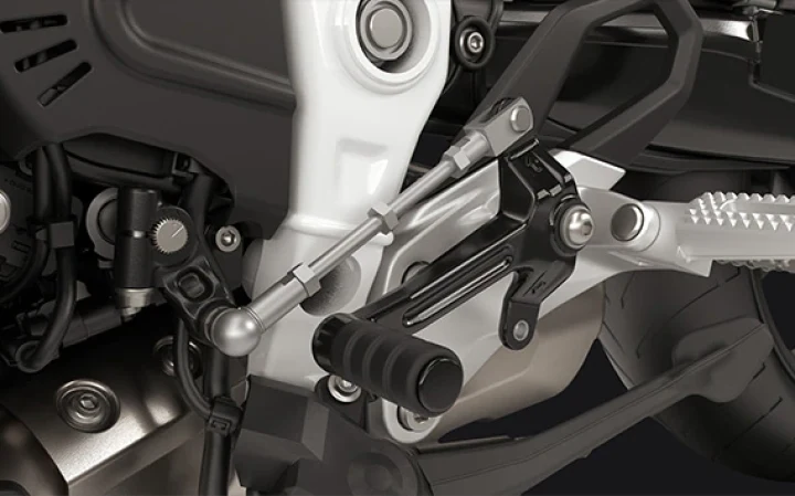 BMW F 450 RR front view