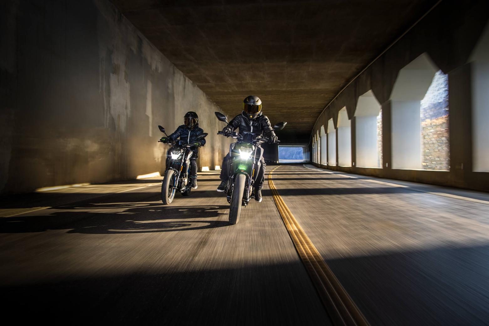 CF MOTO 250NK - 27.8hp, 22Nm tork, 158 km/h en yüksek hız