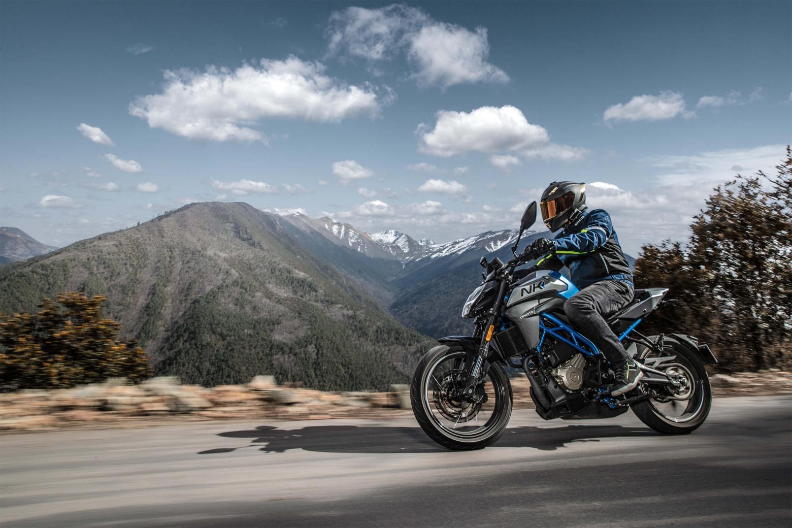 CF MOTO 250NK - 27.8hp, 22Nm tork, 158 km/h en yüksek hız