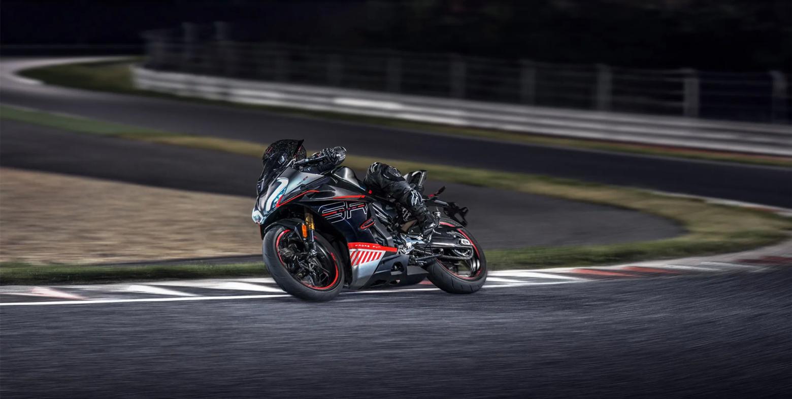 CF MOTO 450 SR - 50hp, 39Nm tork, 223 km/h en yüksek hız