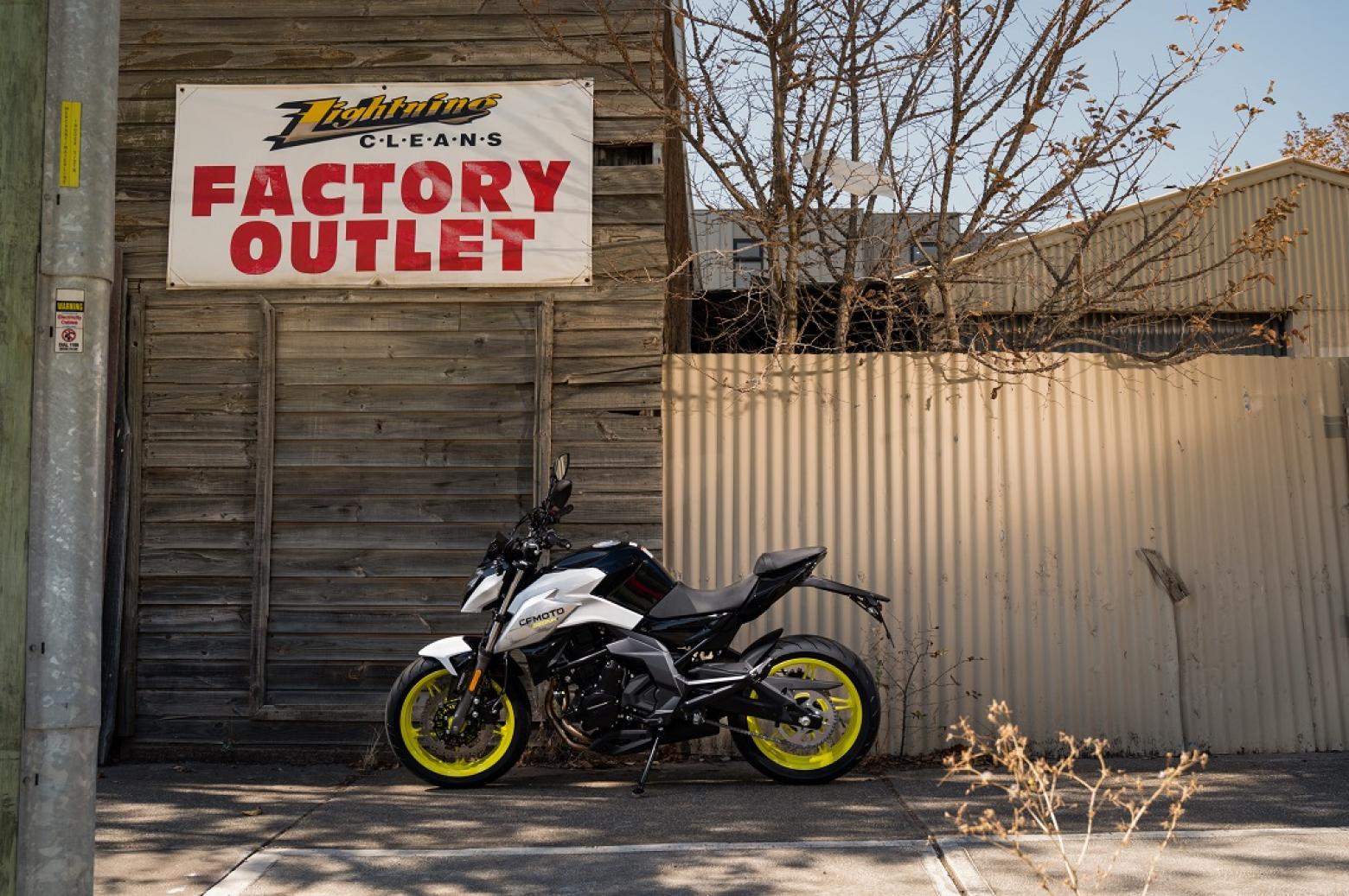 CF MOTO 650NK - 61hp, 56Nm tork, 228 km/h en yüksek hız