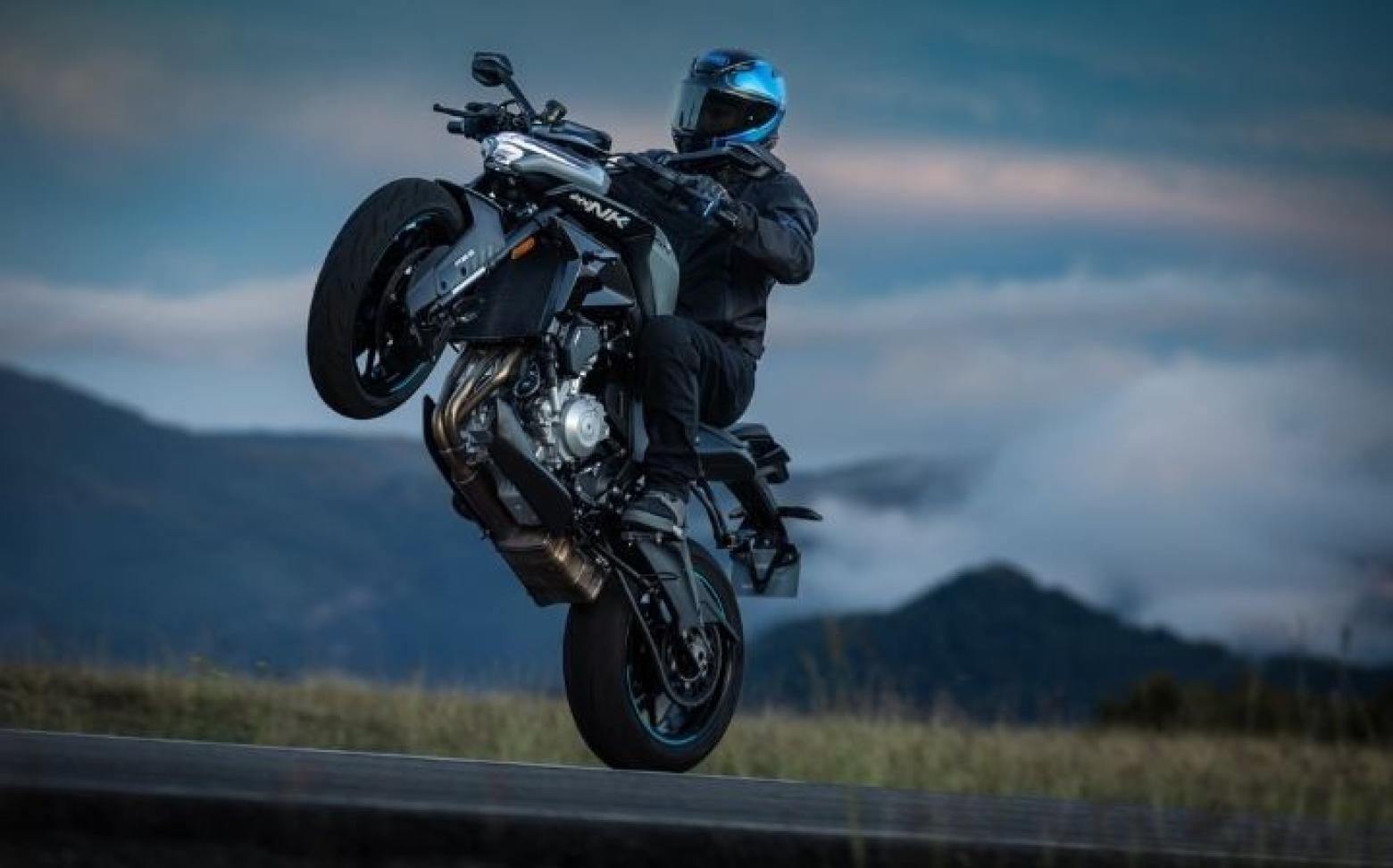 CF MOTO 675 NK - 95hp, 70Nm tork, 240 km/h en yüksek hız