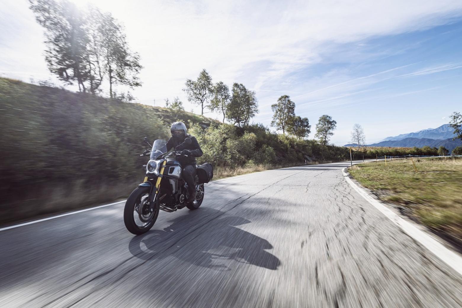 CF MOTO 700 CL-X ADVENTURE - 74hp, 68Nm tork, 210 km/h en yüksek hız