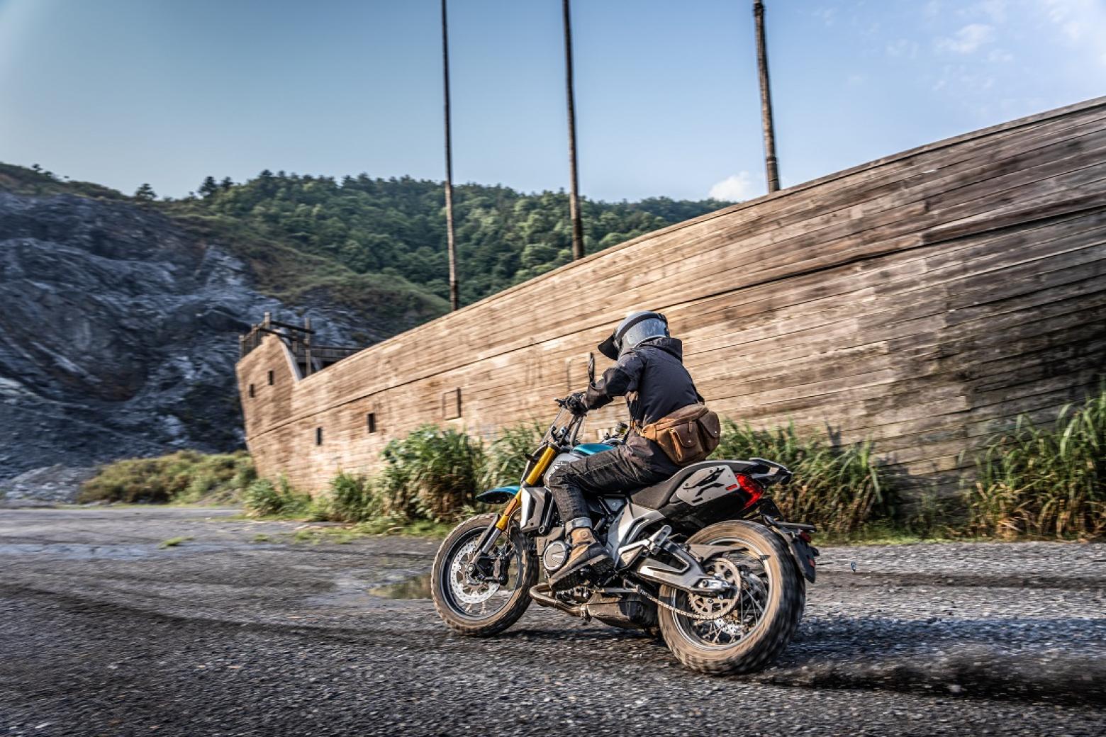 CF MOTO 700 CL-X ADVENTURE - 74hp, 68Nm tork, 210 km/h en yüksek hız