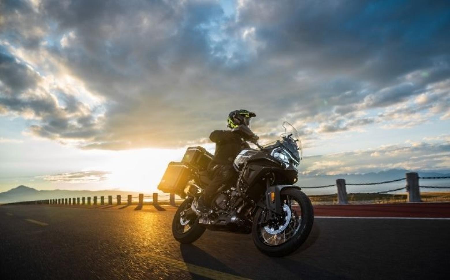 Cf Moto 700 MT - 67hp, 60Nm tork, 220 km/h en yüksek hız