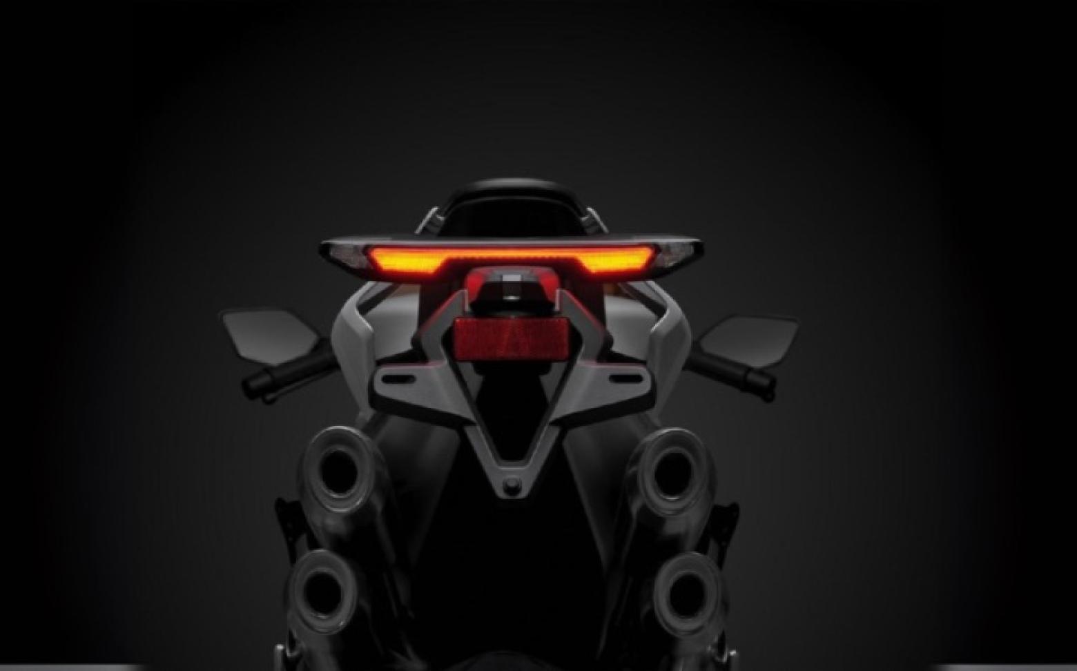 CF MOTO 750SR-S - 111.5hp, 80Nm tork, 290 km/h en yüksek hız