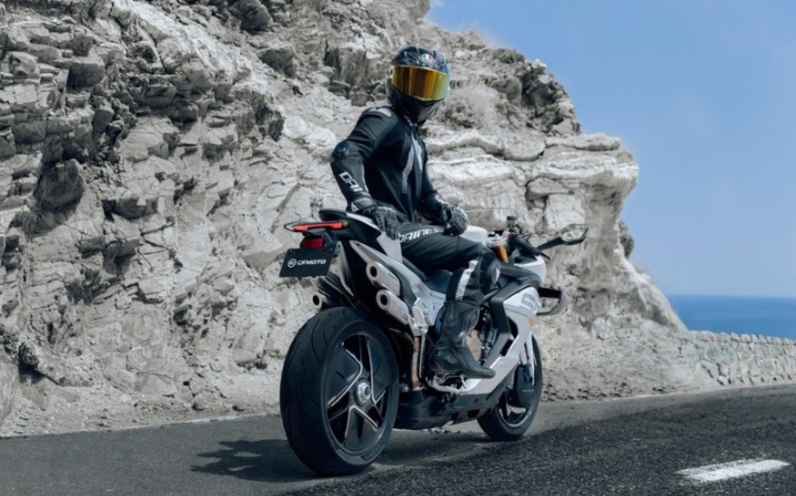 CF MOTO 750SR-S - 111.5hp, 80Nm tork, 290 km/h en yüksek hız