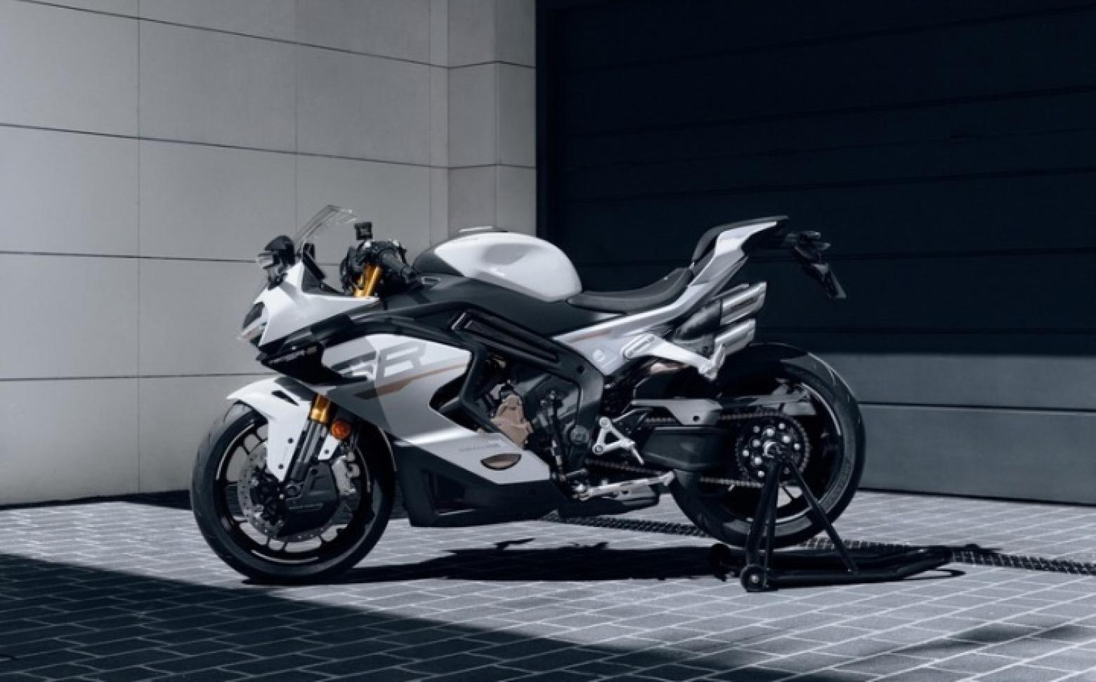 CF MOTO 750SR-S - 111.5hp, 80Nm tork, 290 km/h en yüksek hız