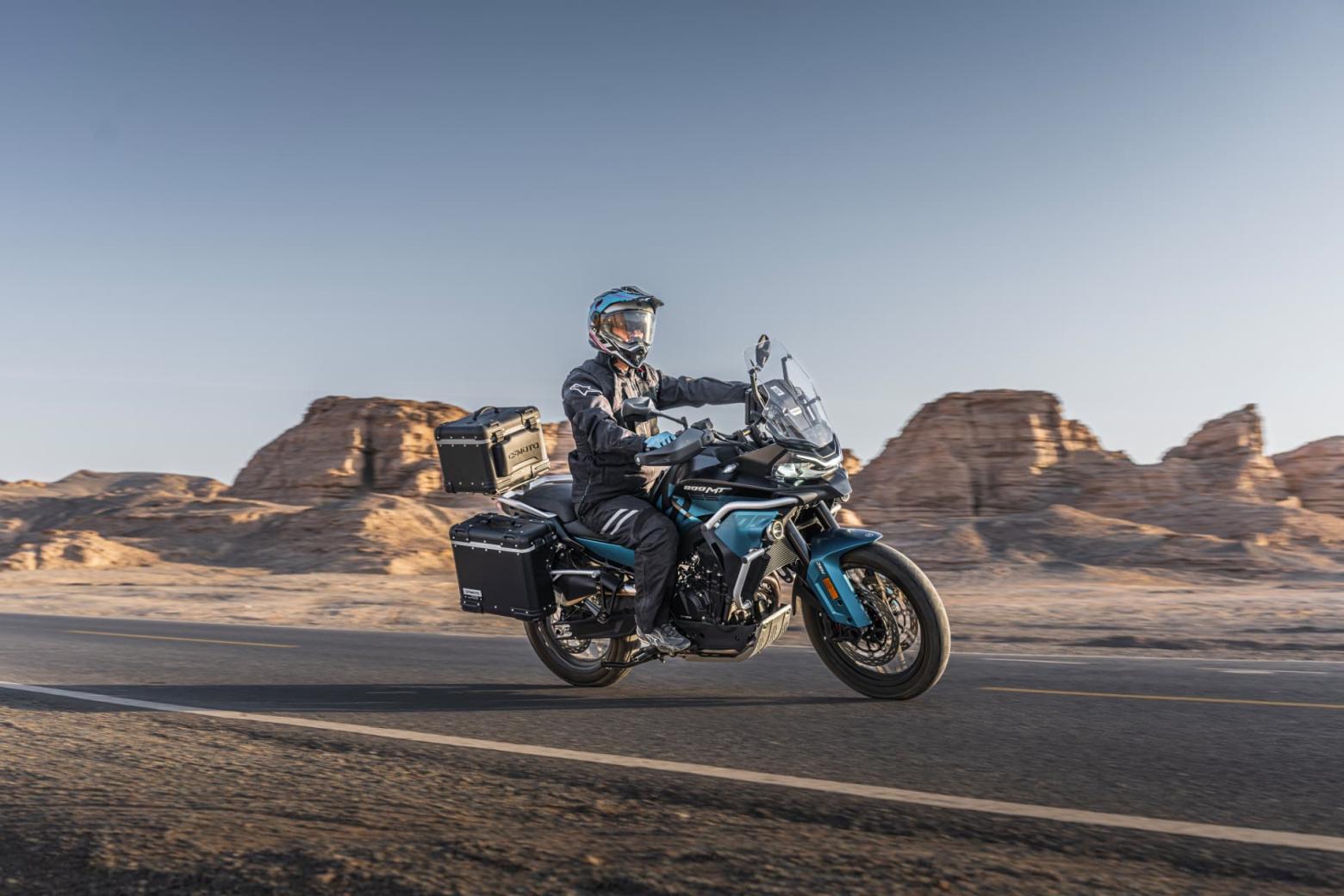 CF MOTO 800MT-ES - 93.8hp, 77Nm tork, 220 km/h en yüksek hız