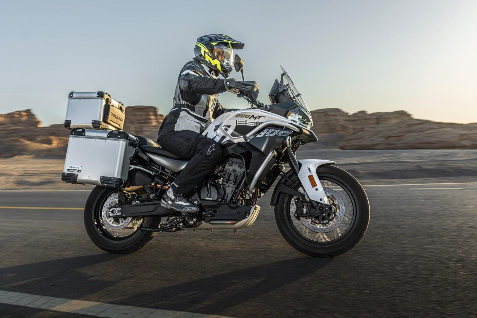 CF MOTO 800MT-ES - 93.8hp, 77Nm tork, 220 km/h en yüksek hız