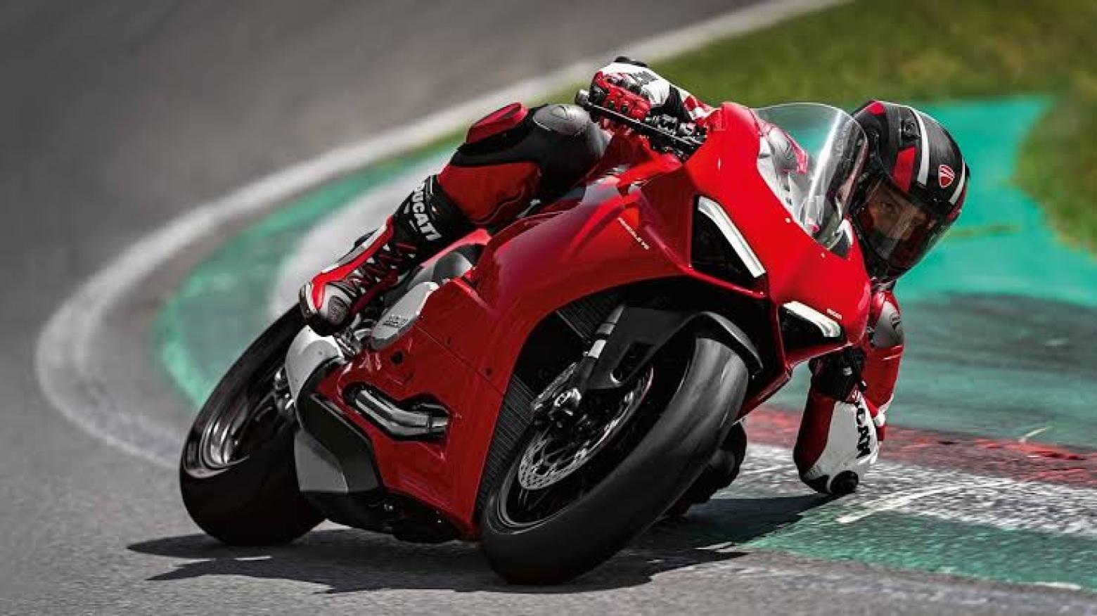 Ducati Panigale V2 - 155hp, 104Nm tork, 280 km/h en yüksek hız