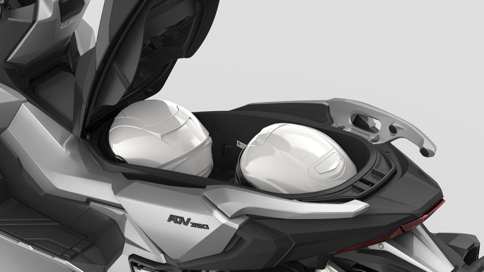 Honda ADV350 - 29.2hp, 31.5Nm tork, 153 km/h en yüksek hız