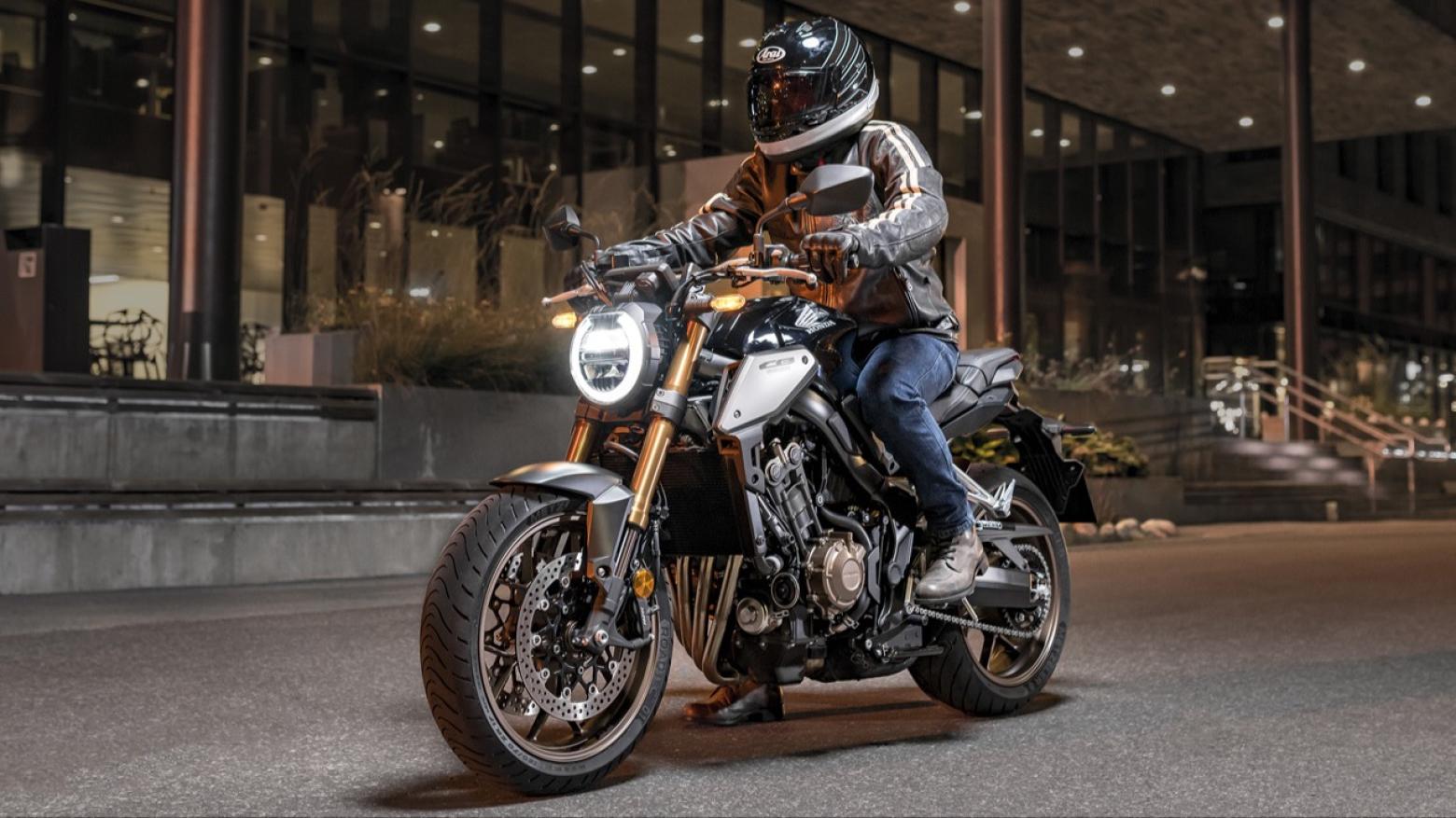 Honda CB650R - 95.1hp, 63Nm tork, 241 km/h en yüksek hız