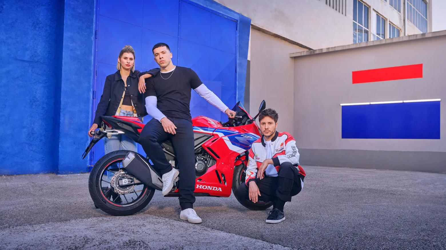 Honda CBR500R - 47hp, 43Nm tork, 220 km/h en yüksek hız