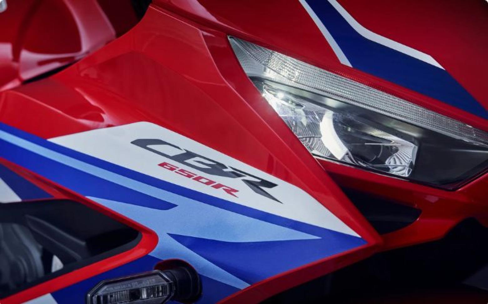 Honda CBR650R - 95.1hp, 63Nm tork, 250 km/h en yüksek hız