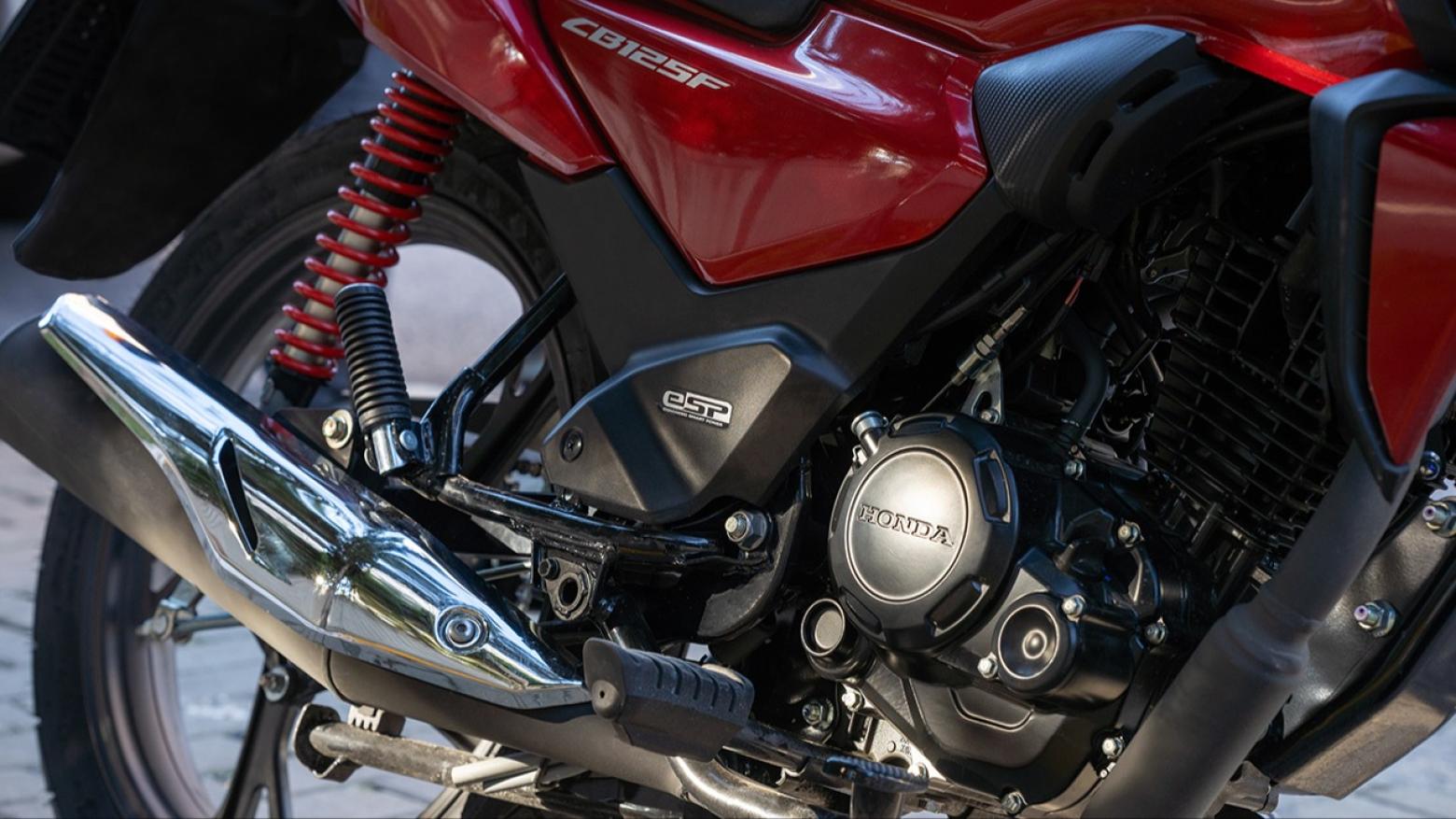 Honda CBR 125 - 13.3hp, 10.4Nm tork, 125 km/h en yüksek hız