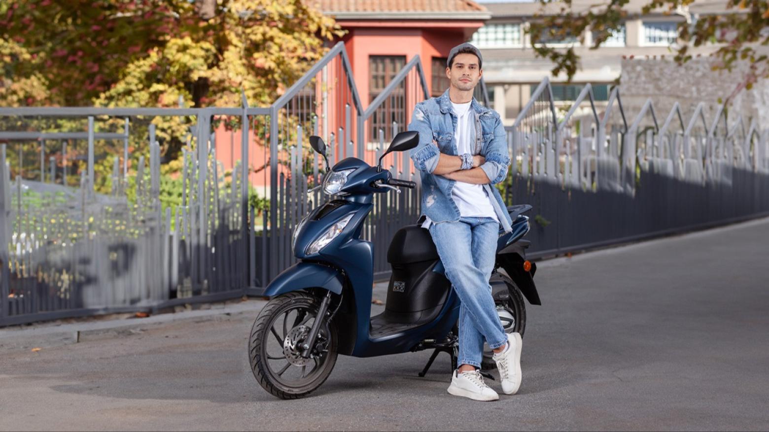 Honda Dio - 8.7hp, 9Nm tork, 102 km/h en yüksek hız