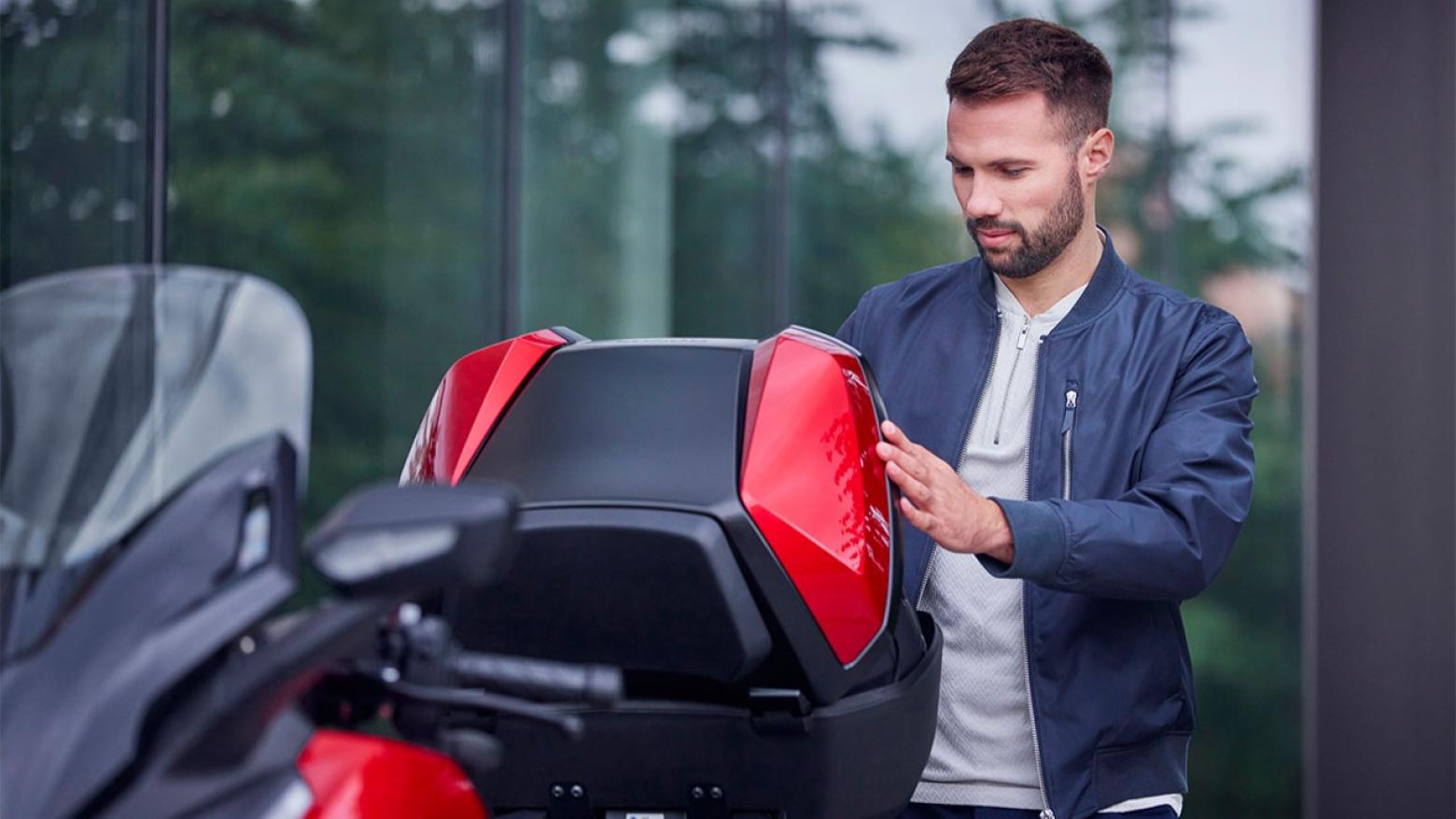 Honda Forza 250 - 23hp, 23.4Nm tork, 150 km/h en yüksek hız